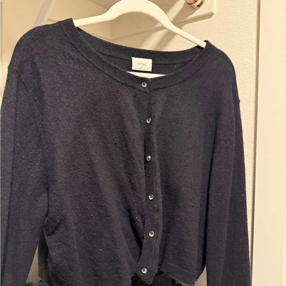 ❌SOLD❌ Wilfred SoftSpoke™ Sicily Cardigan- BLACK - Picture 6 of 7